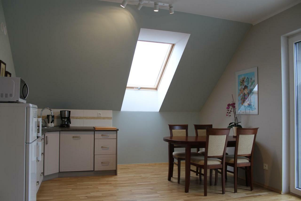 イェレニャ・グーラApartament Zielone Tarasy - Pck 34アパートメント エクステリア 写真