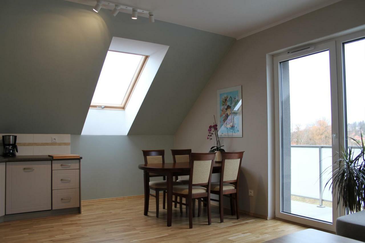 イェレニャ・グーラApartament Zielone Tarasy - Pck 34アパートメント エクステリア 写真