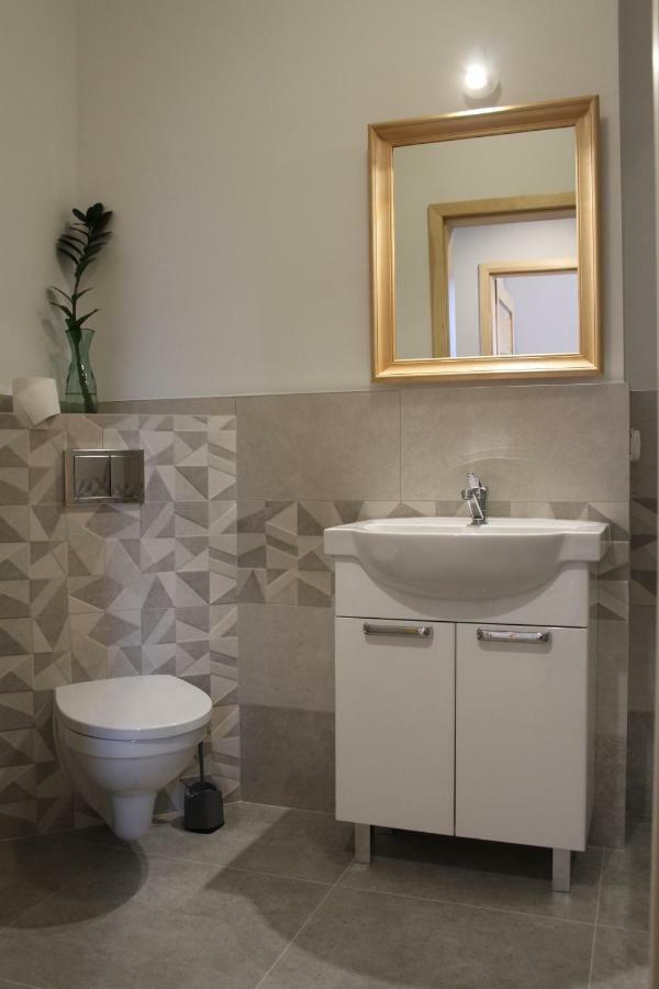 イェレニャ・グーラApartament Zielone Tarasy - Pck 34アパートメント エクステリア 写真