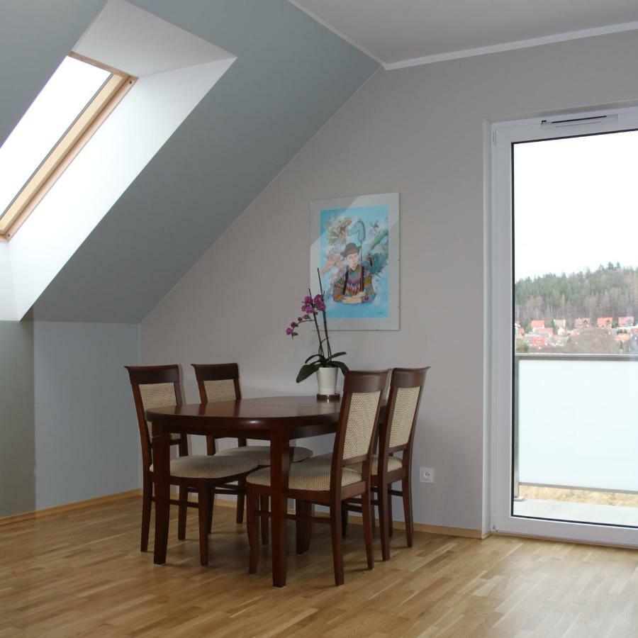 イェレニャ・グーラApartament Zielone Tarasy - Pck 34アパートメント エクステリア 写真